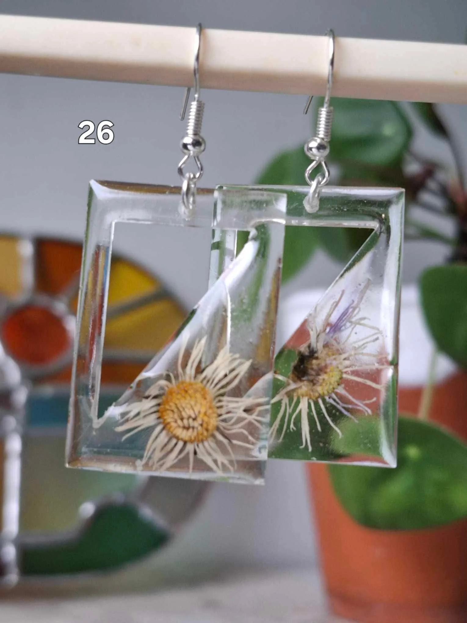 Boucles d’oreilles résine et fleurs