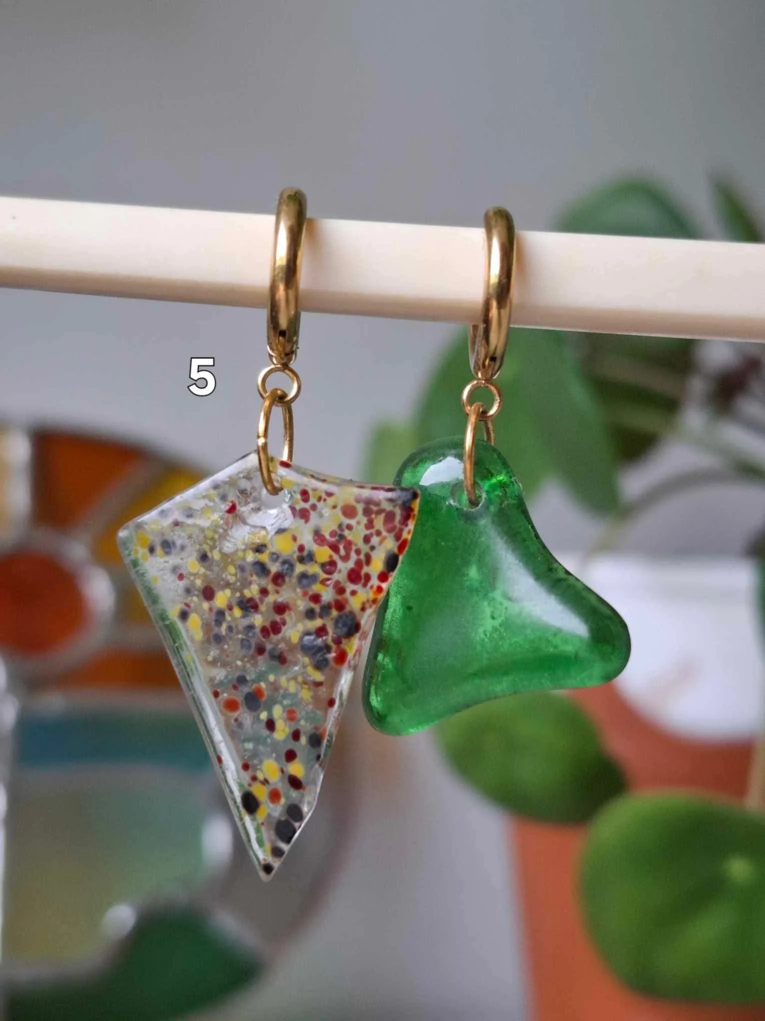 Boucles d’oreilles artisanles en verre