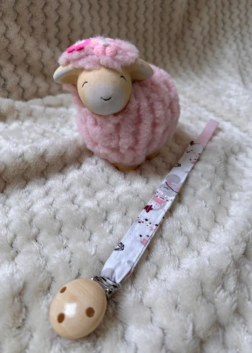 Attache-tétine bébé faite main "Ballet céleste"