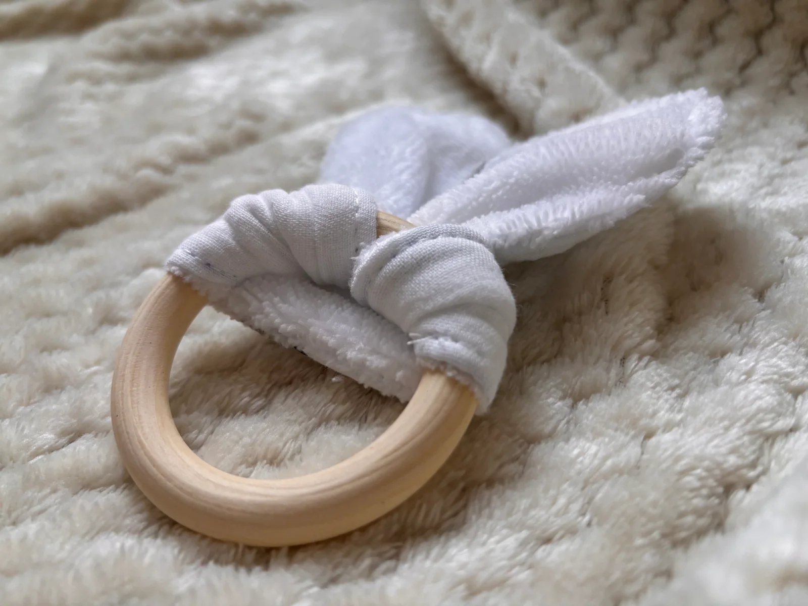 Anneau de dentition bébé fait main "Horizon céleste"