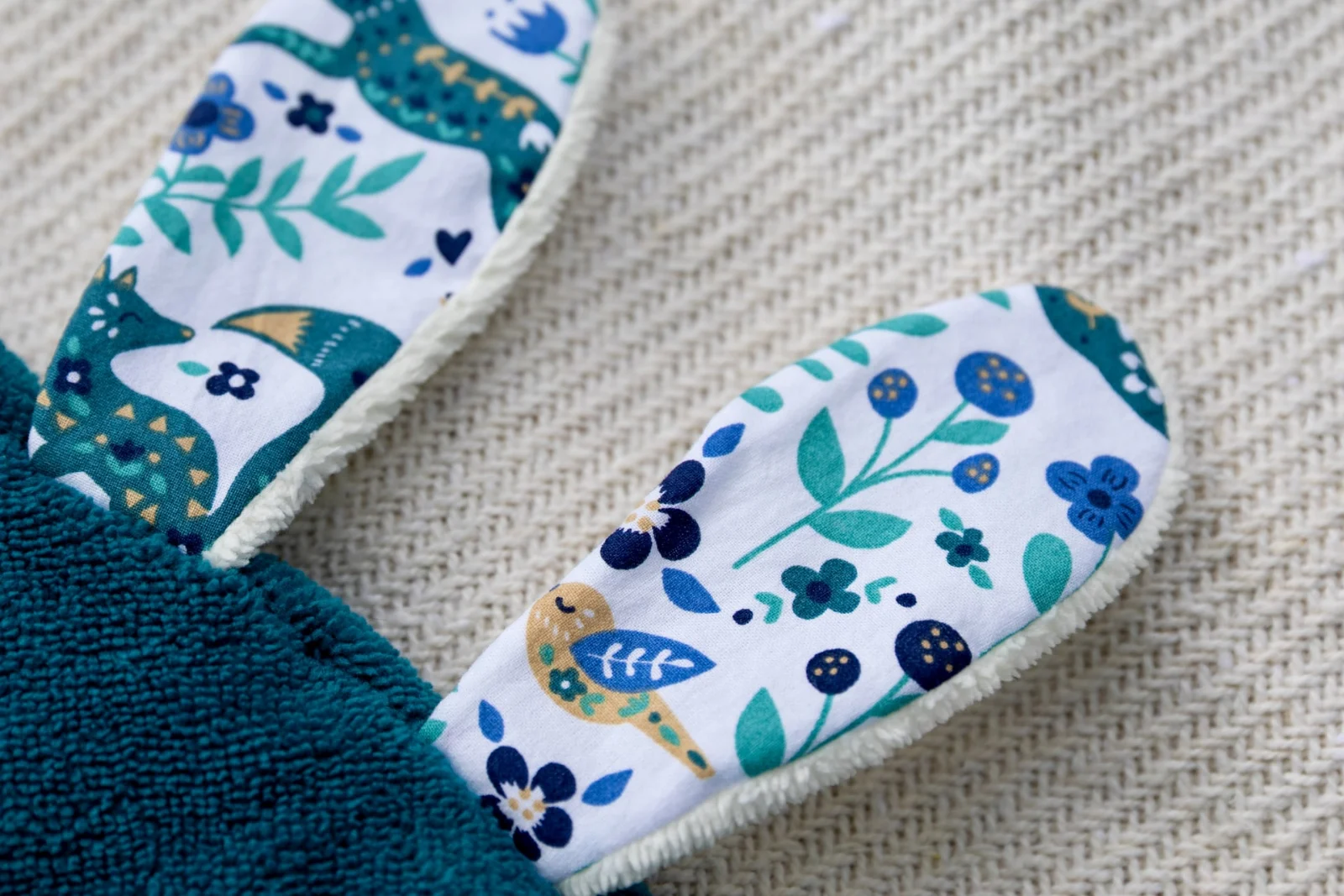 Coffret naissance doudou plat et accessoires assortis - "Forêt stellaire"
