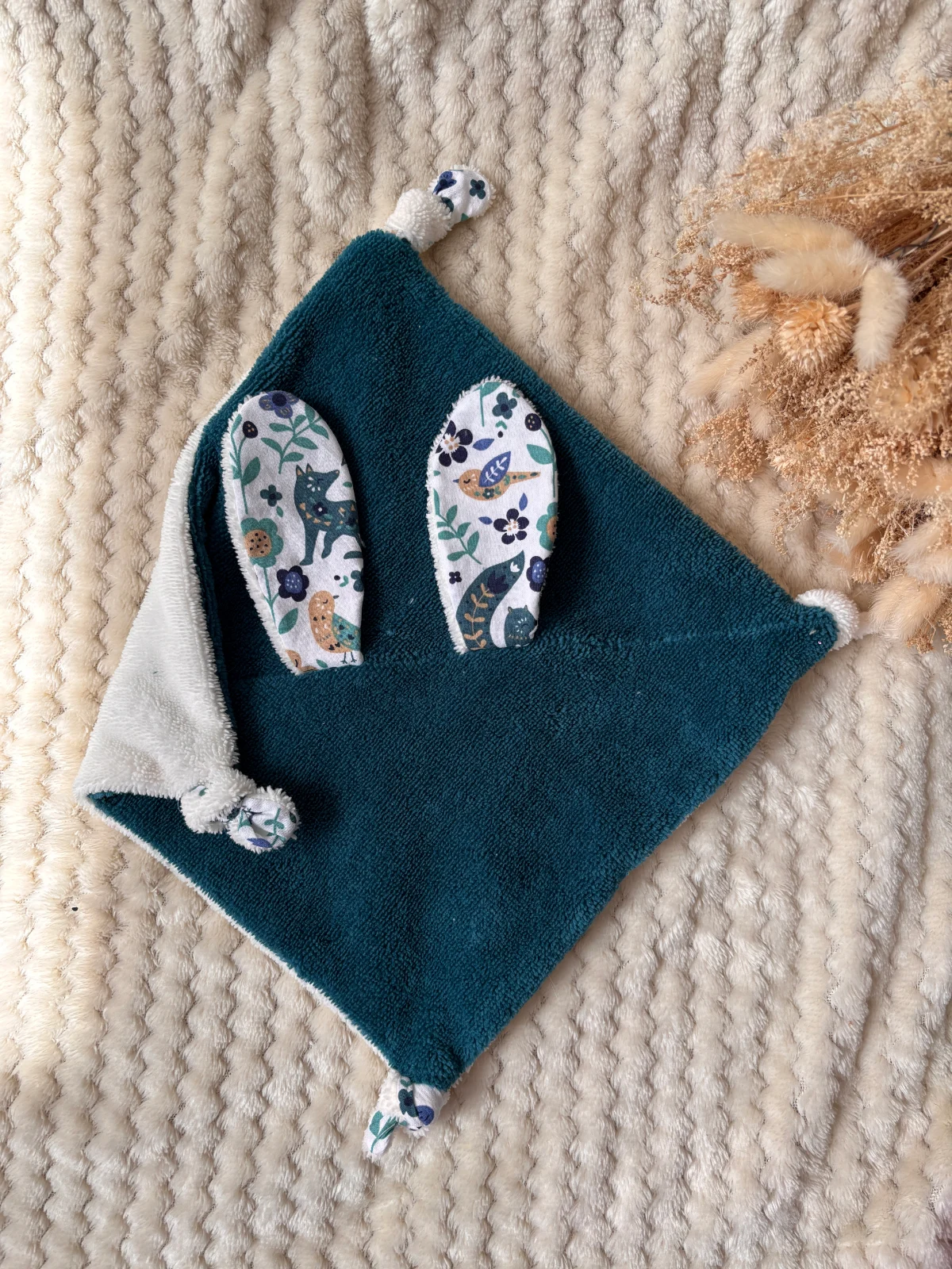 Coffret naissance doudou plat et accessoires assortis - "Forêt stellaire"
