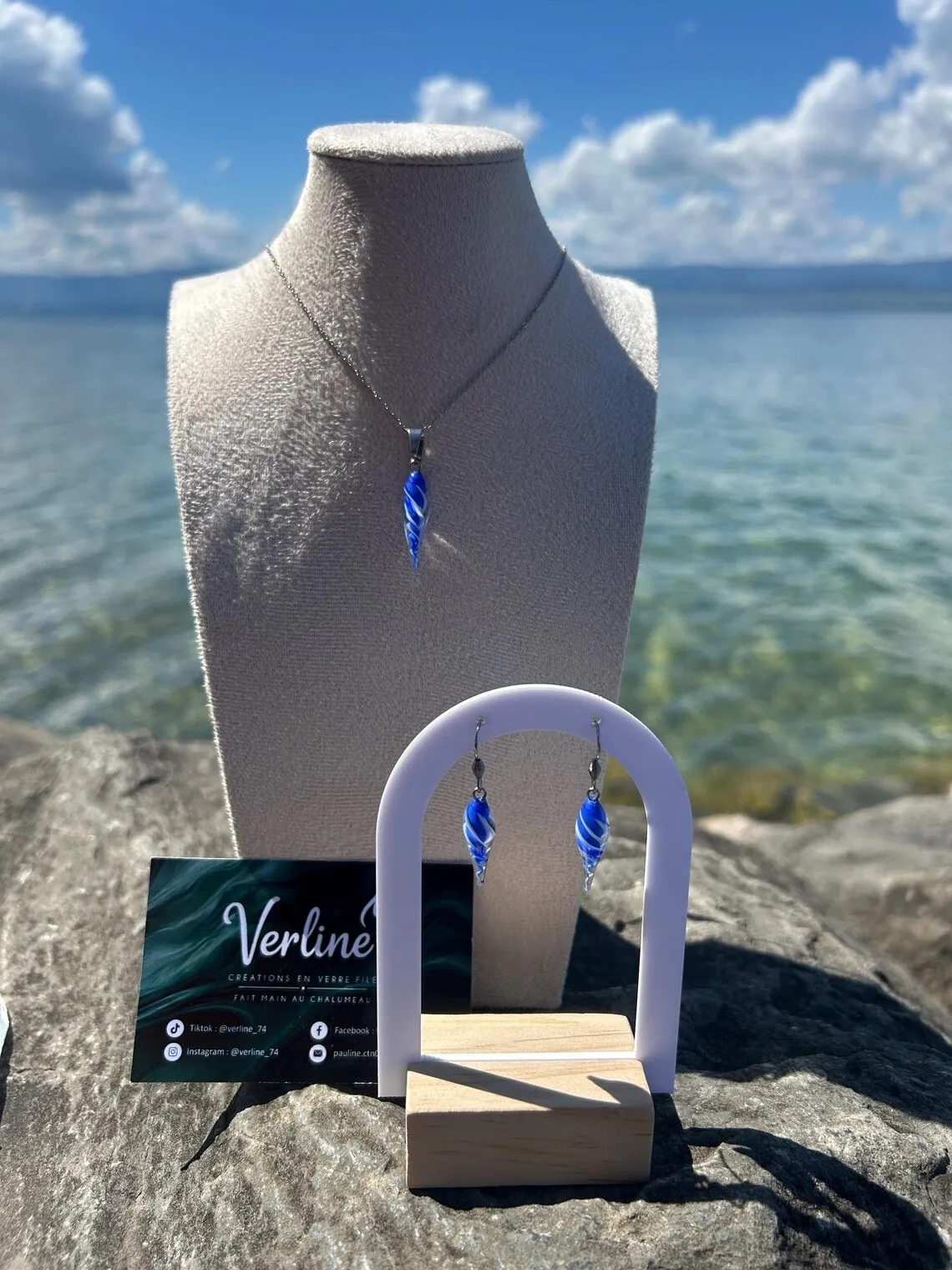 Boucles d’oreilles coquillage bleu Gouttes Virginea
